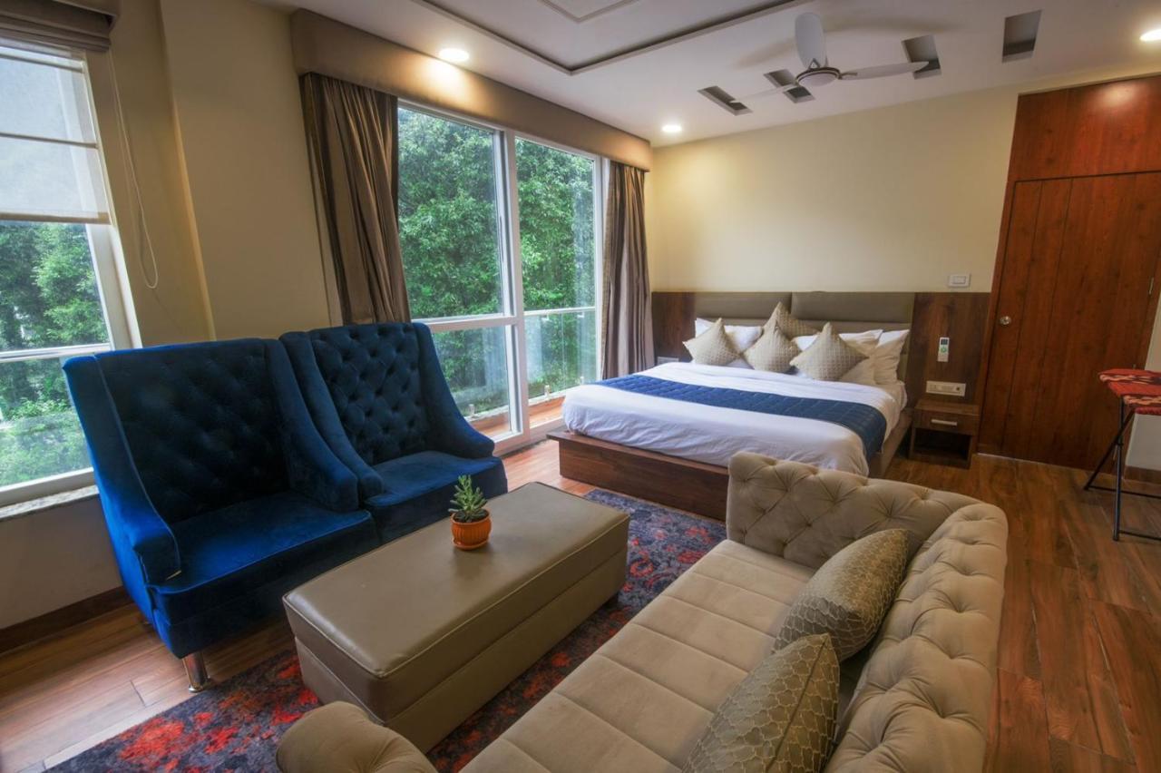 Shivaay Morex- A Vegetarian Hotel Dharamshala Exterior photo
