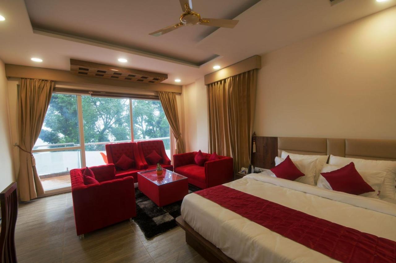 Shivaay Morex- A Vegetarian Hotel Dharamshala Exterior photo