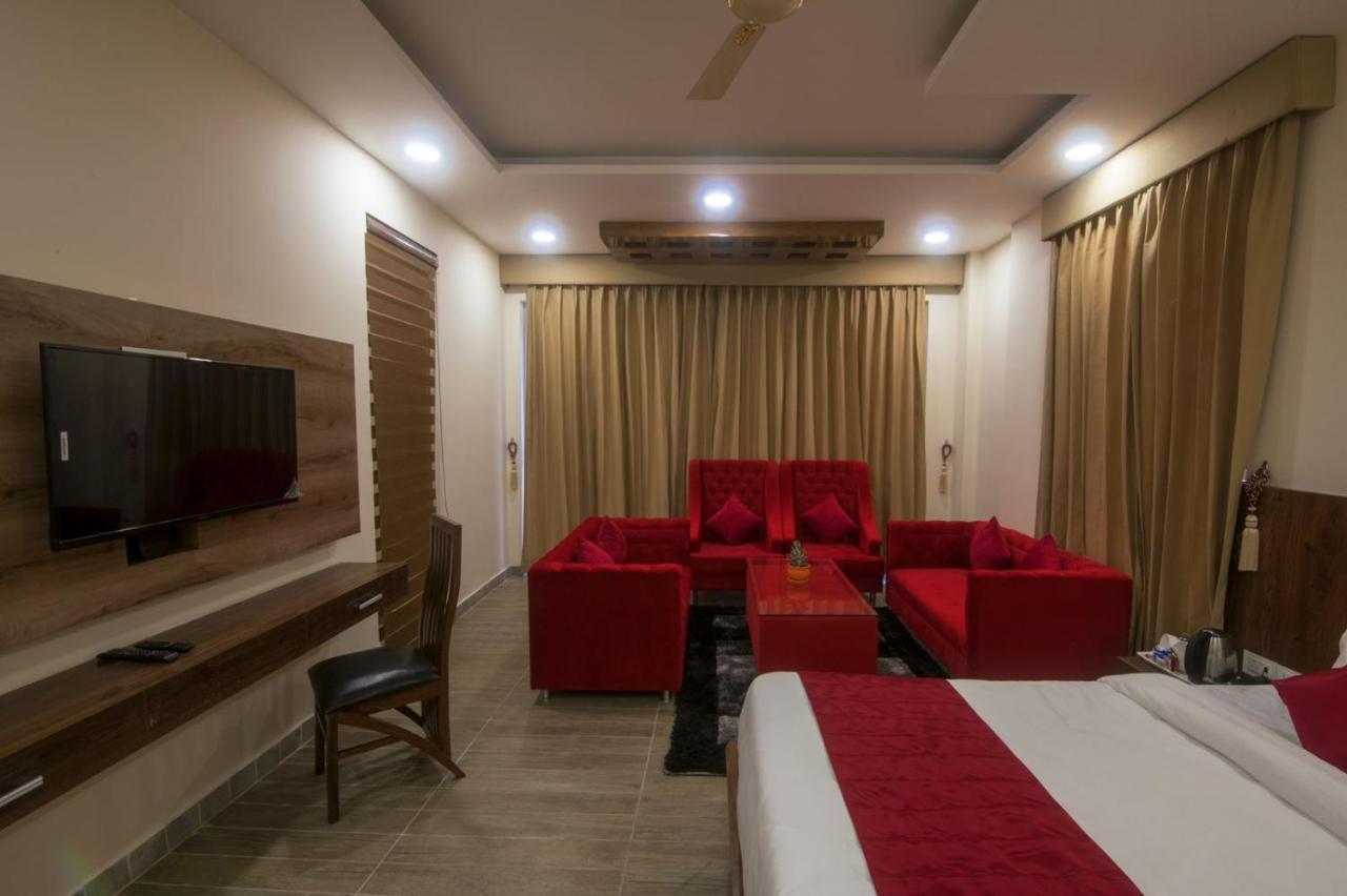 Shivaay Morex- A Vegetarian Hotel Dharamshala Exterior photo